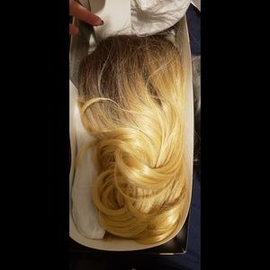 Zury Sis Gina Wig NIB